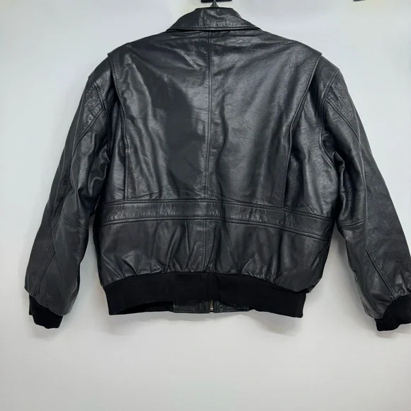 Wilsons Leather Adventure Bound Originals Men’s L Bomber Jacket